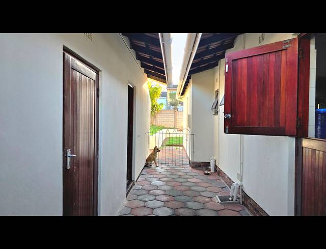3 BEDROOM HOUSE FOR SALE IN MALVERN